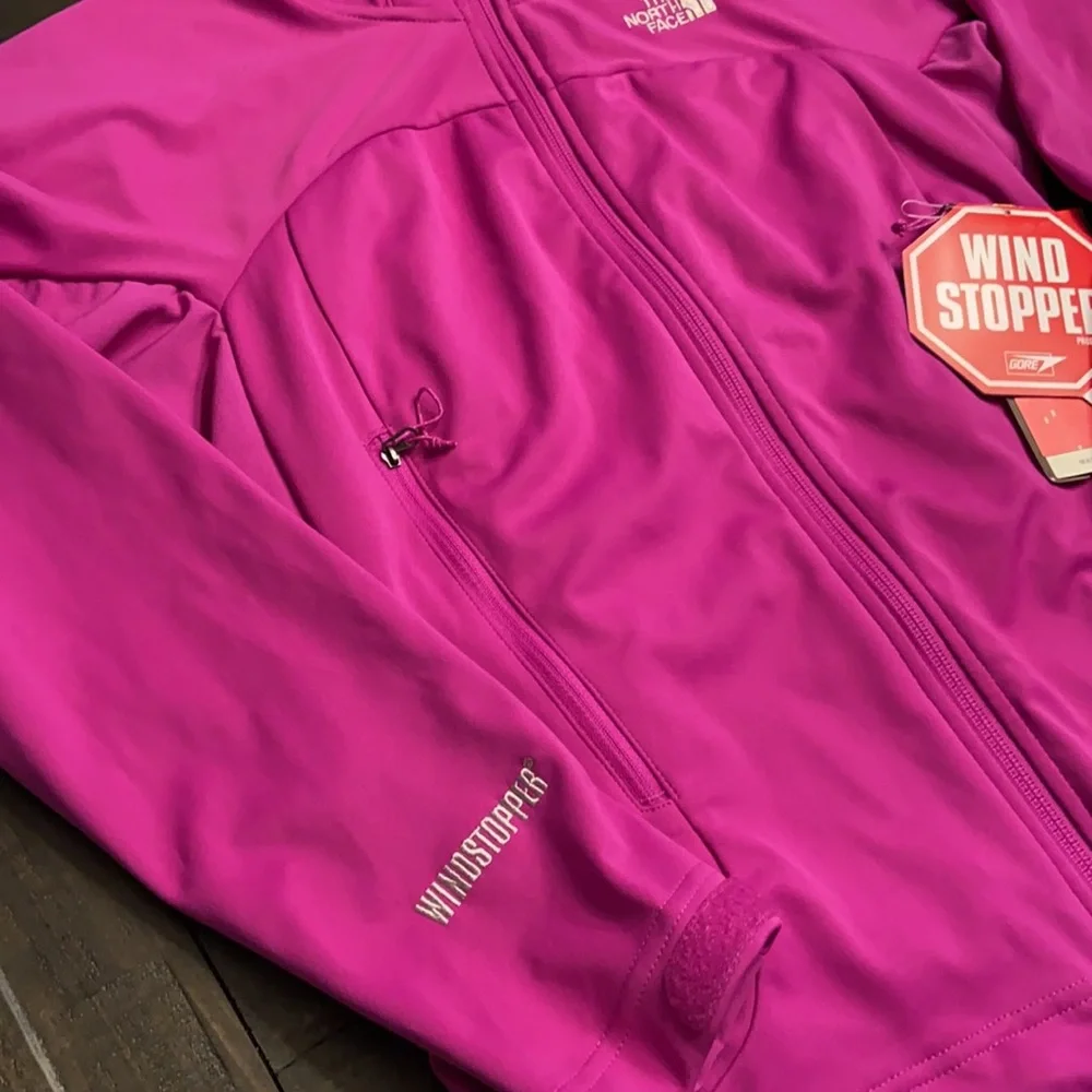 The North Face Women’s Wind Stopper Soft Shell Jacket - Picture 3 of 13